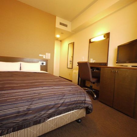 Hotel Route-Inn Higashimuroran Ekimae Екстер'єр фото